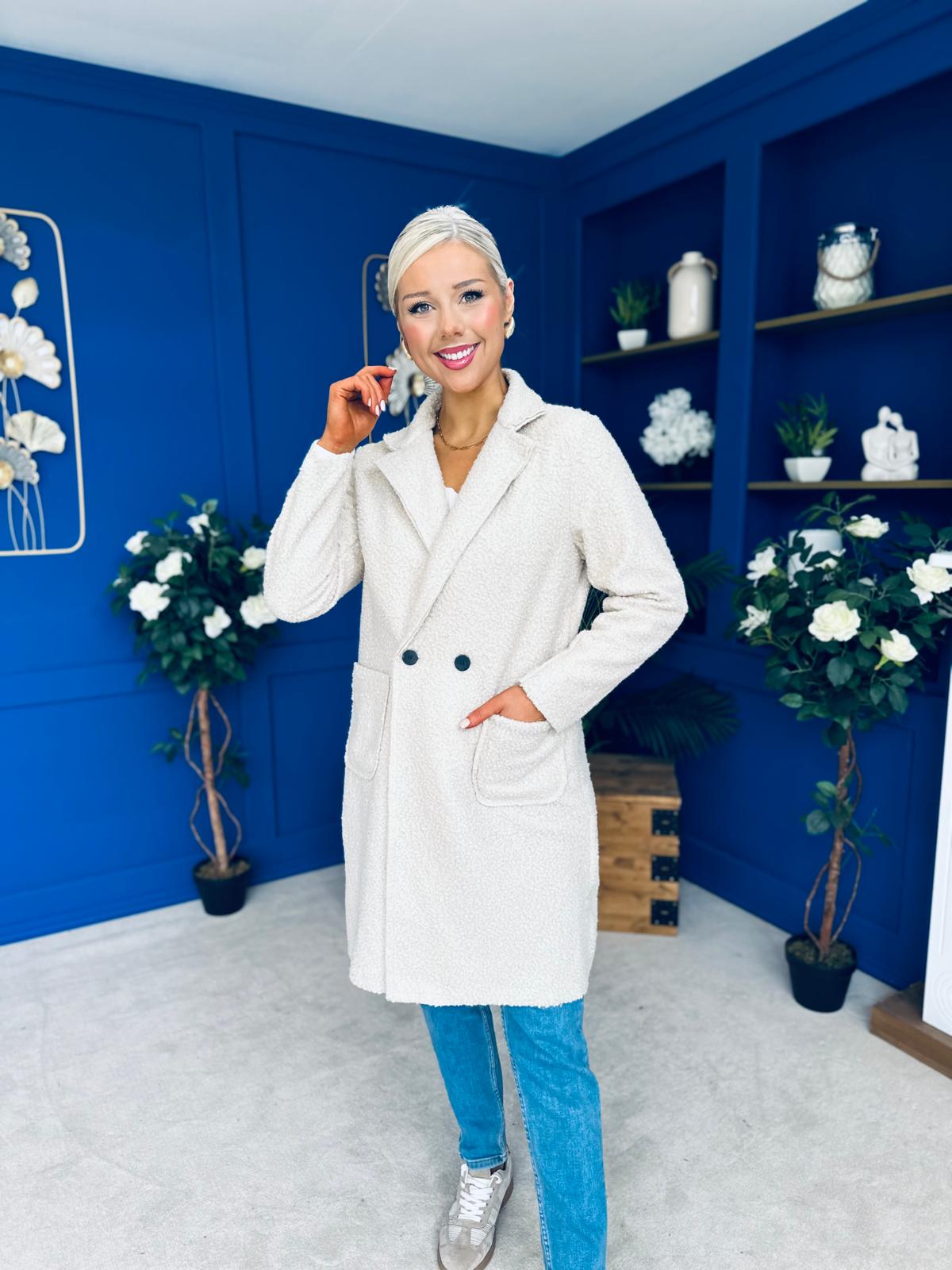 Cassia Detailed Teddy Coat Cream