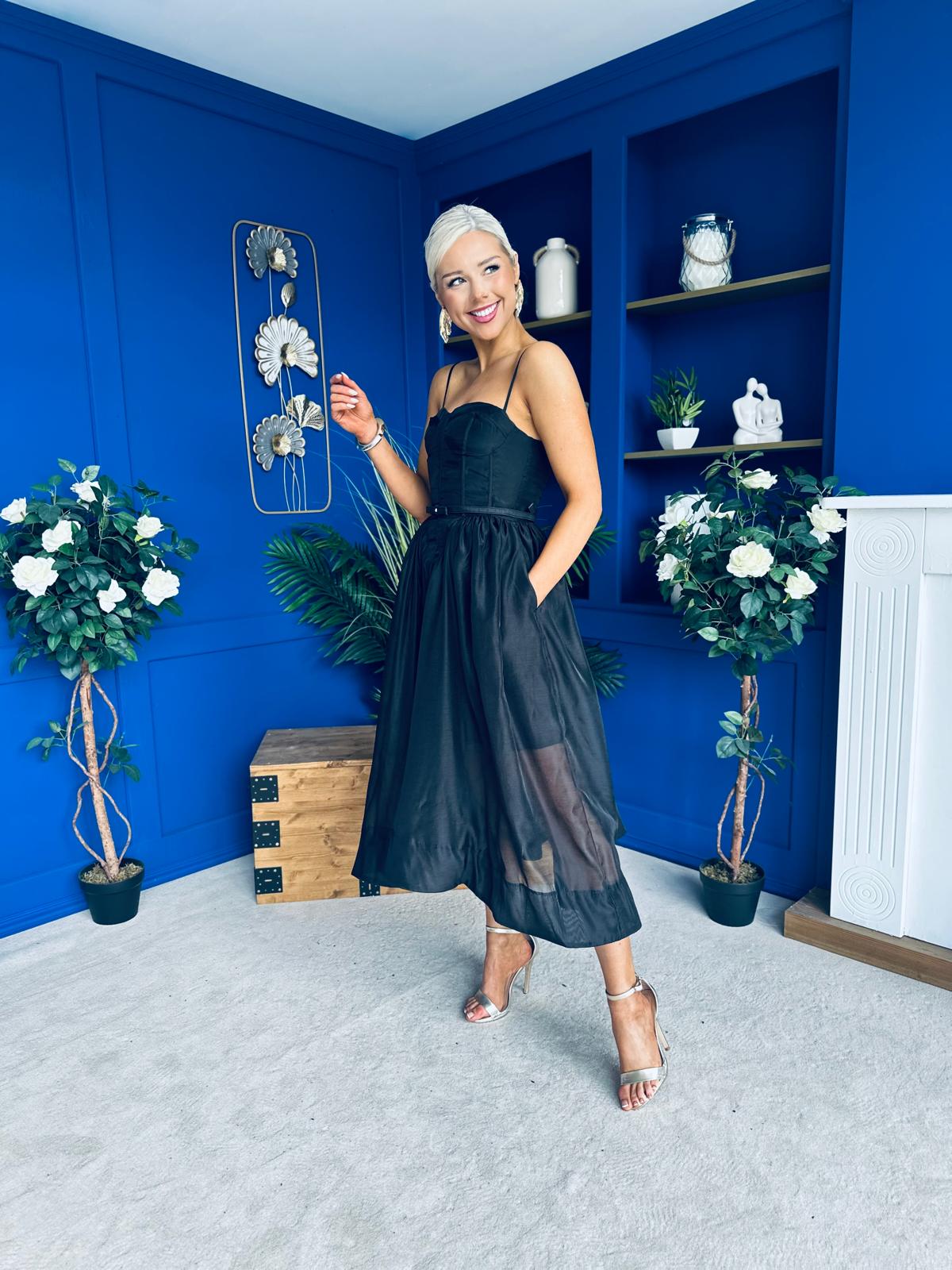 Lira Occasion Midi Dress Black