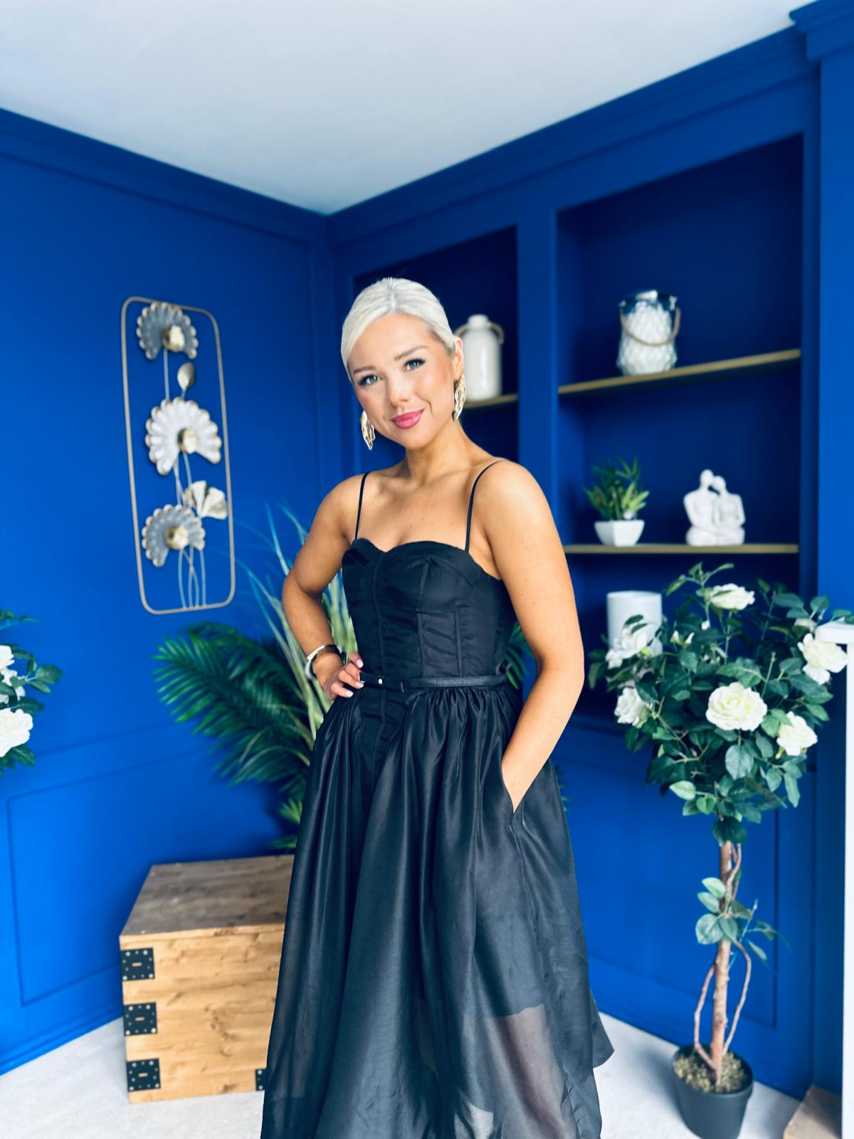 Lira Occasion Midi Dress Black