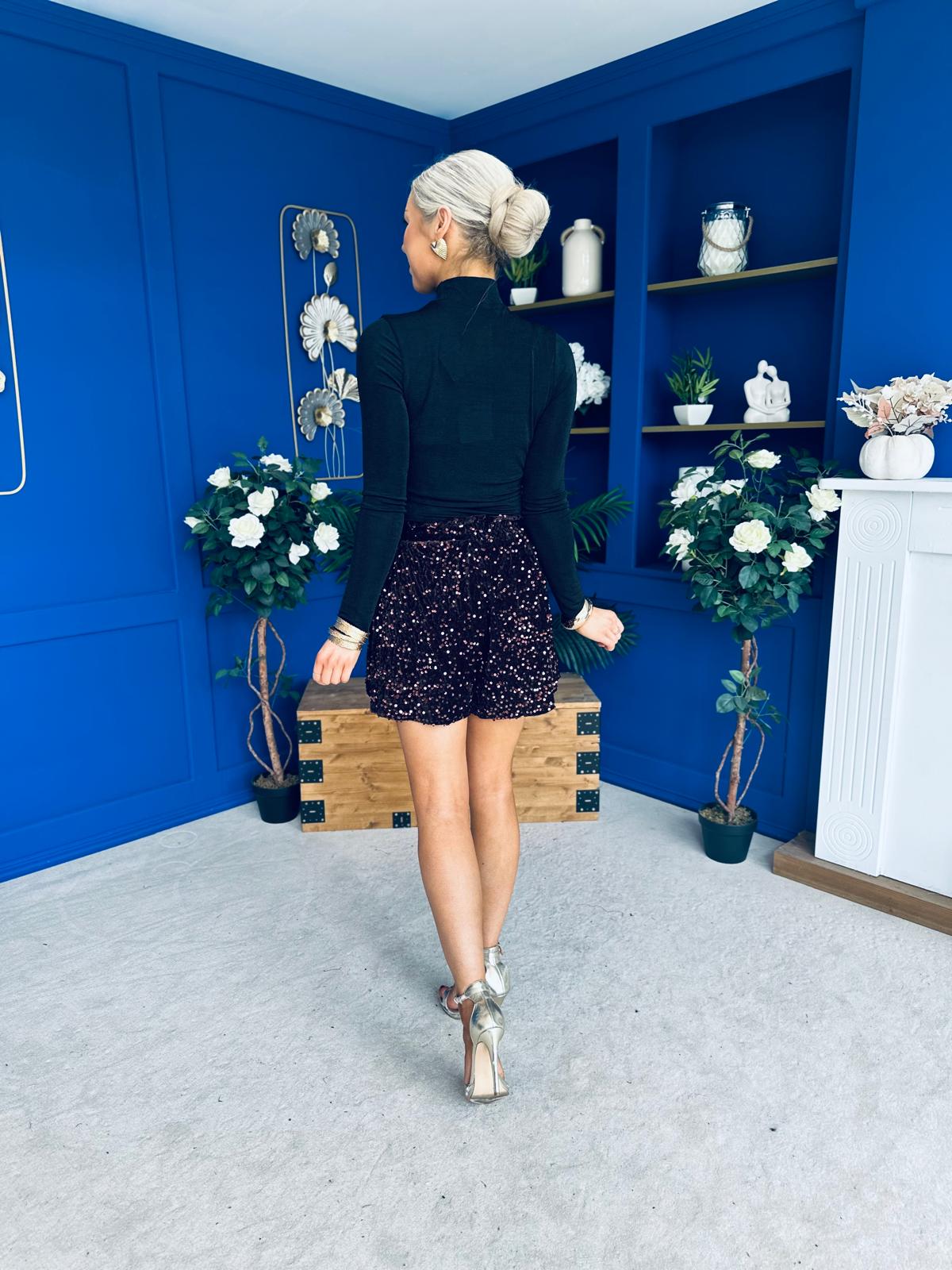 Hana Velvet Sequin Shorts Coffee