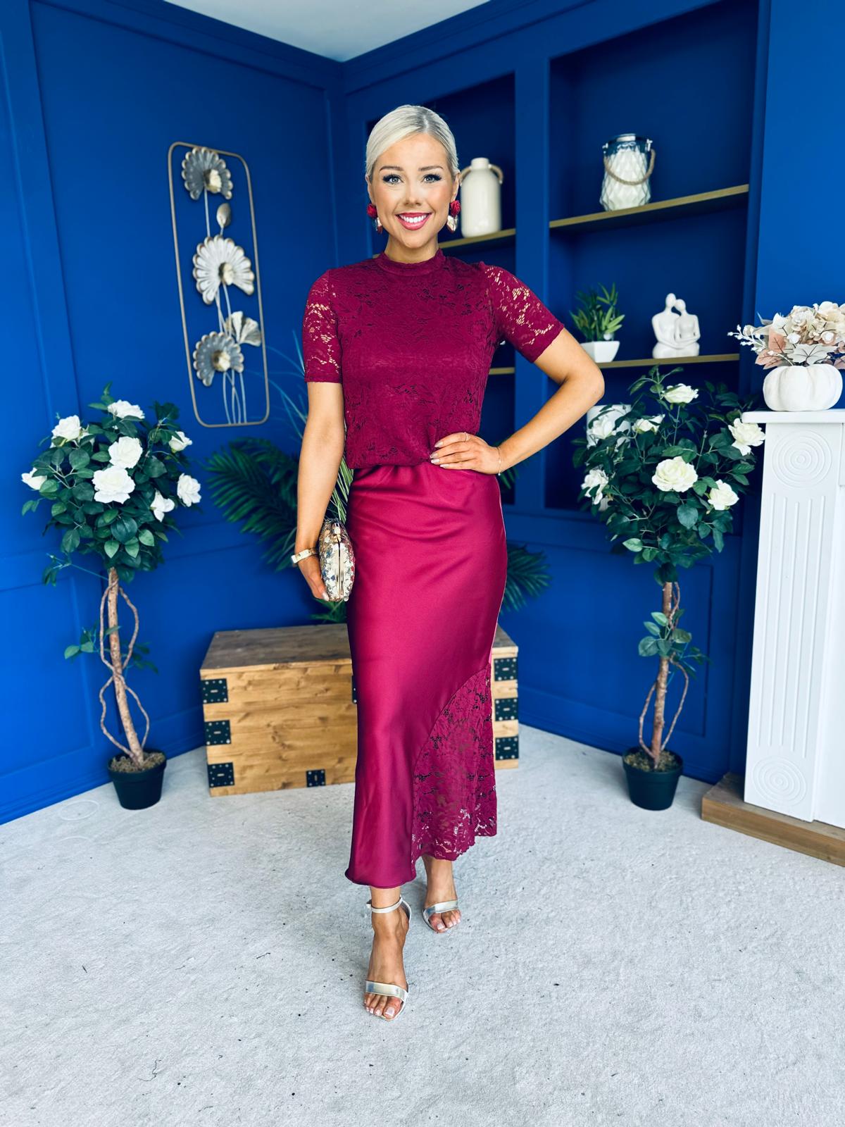 Hollie Detail Top & Satin Skirt Set Wine