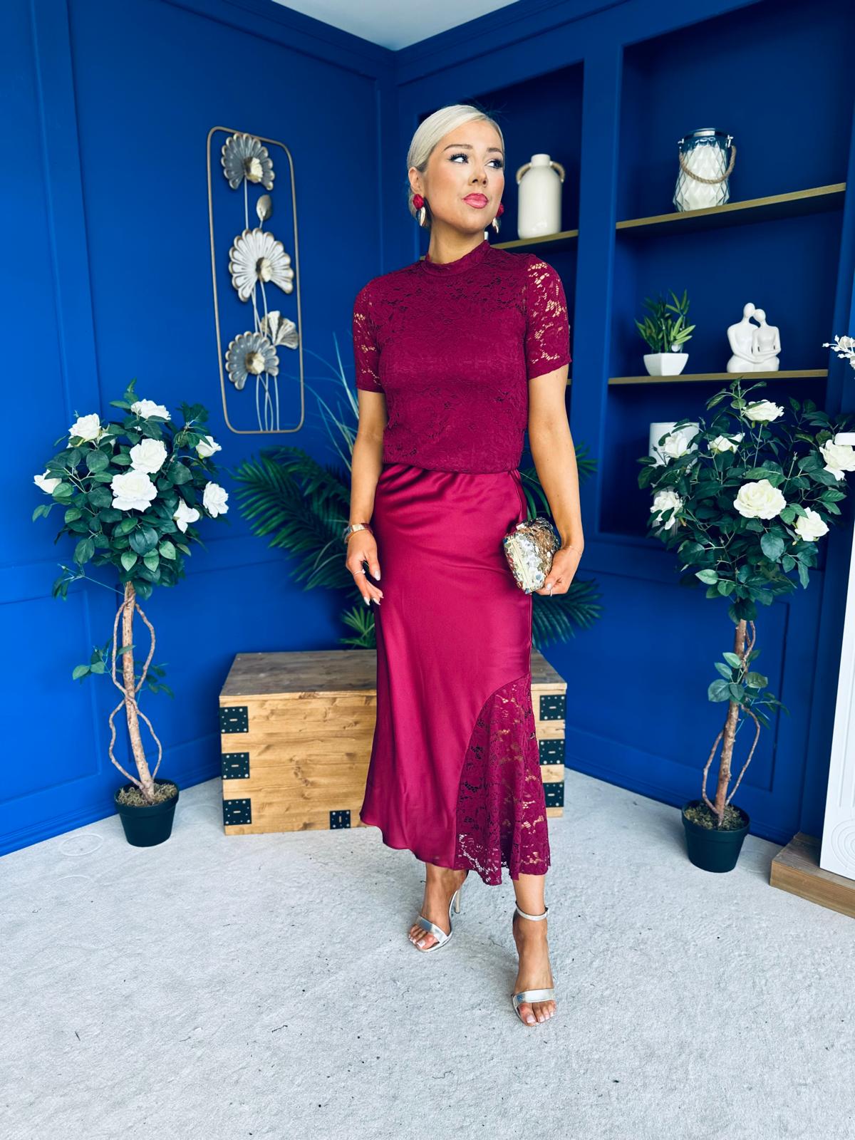 Hollie Detail Top & Satin Skirt Set Wine