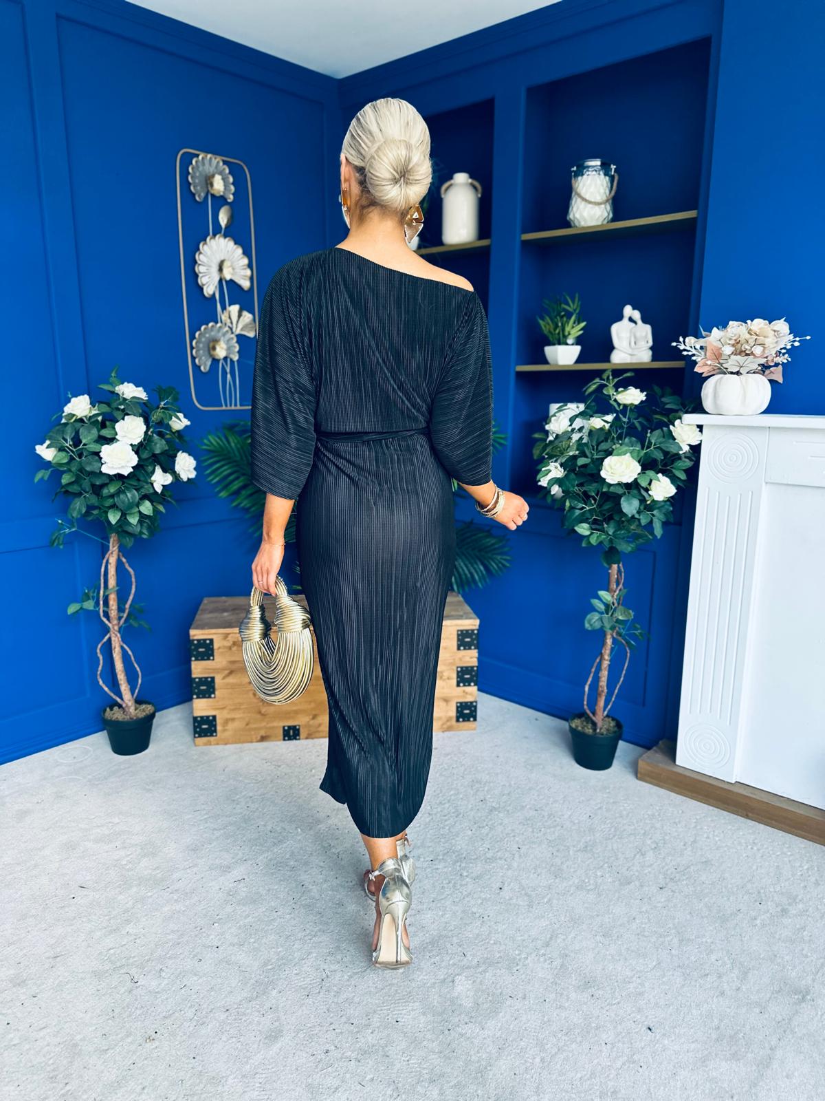 Vendy Off The Shoulder Ruched Detail Midi Dress Black