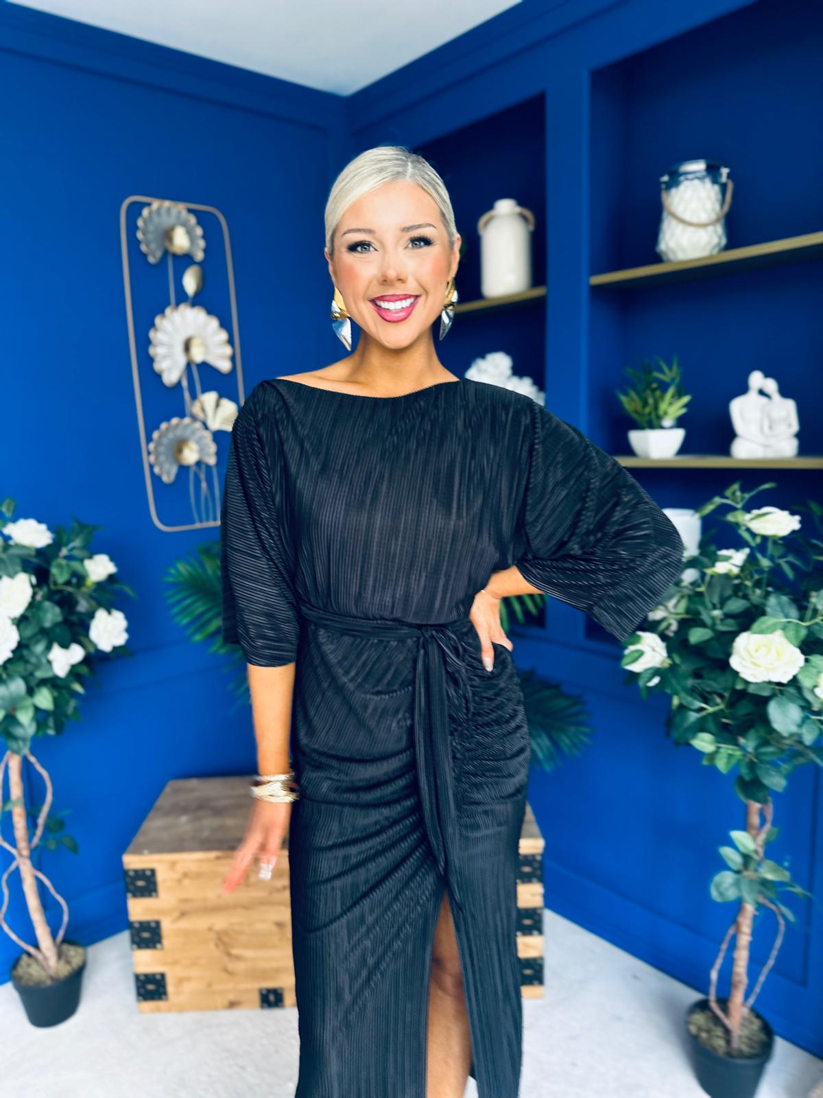 Vendy Off The Shoulder Ruched Detail Midi Dress Black