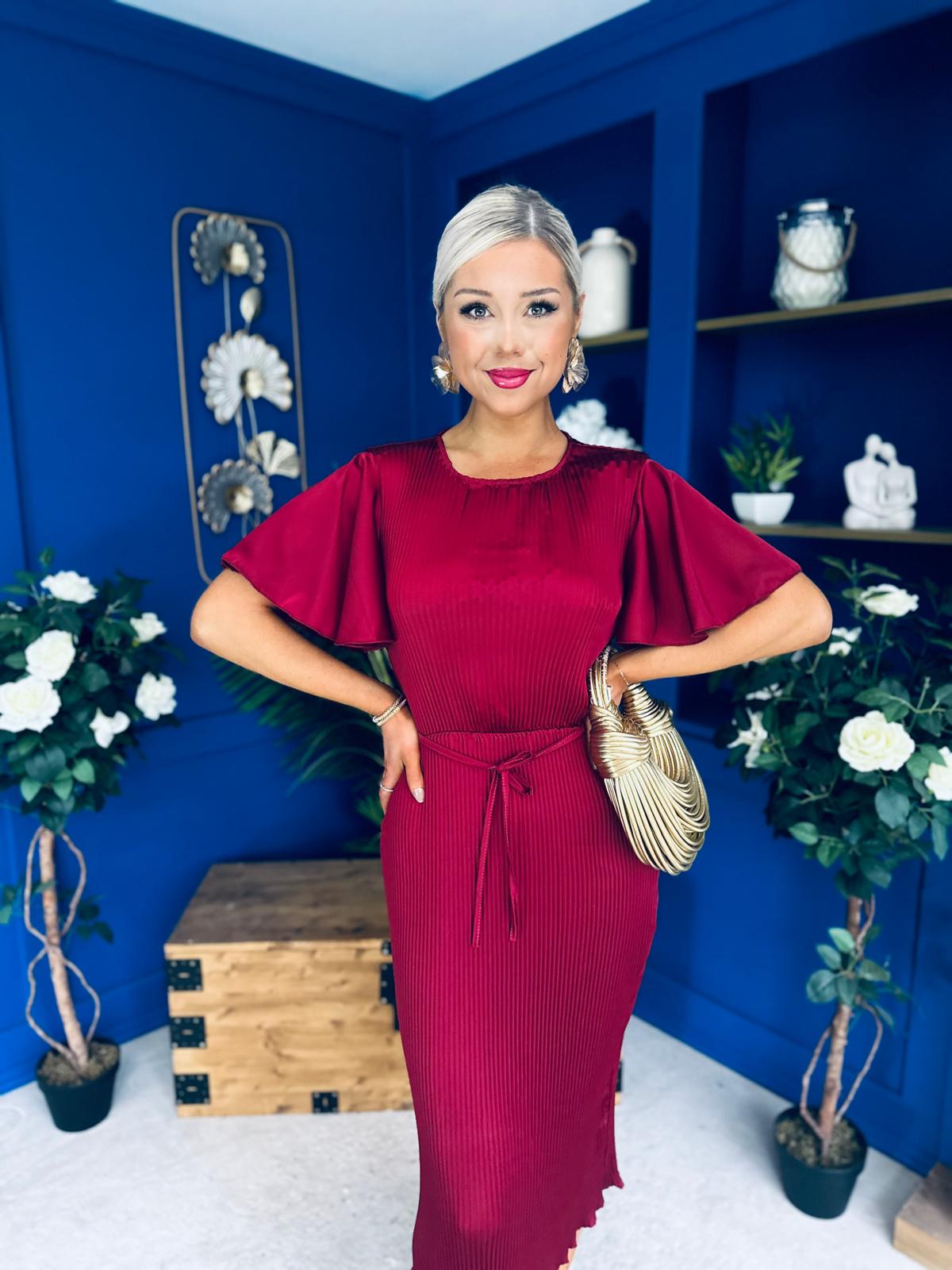 Sadie Plisse Detail Midi Dress Wine