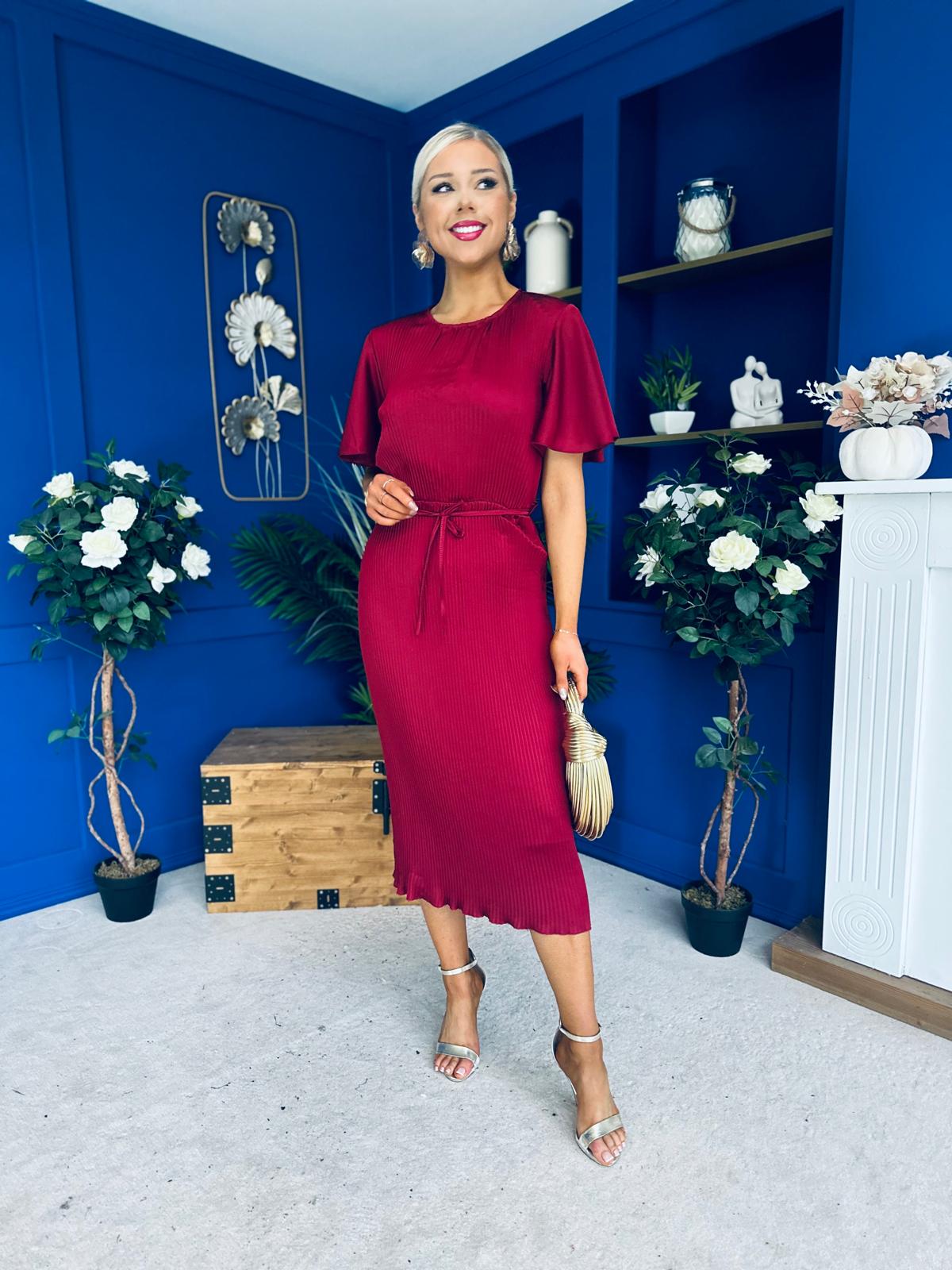 Sadie Plisse Detail Midi Dress Wine