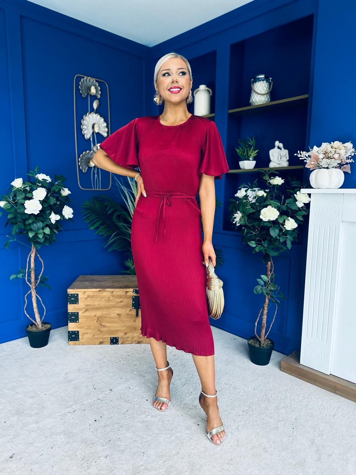 Sadie Plisse Detail Midi Dress Wine