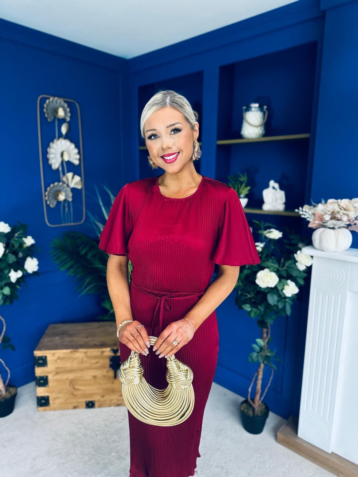 Sadie Plisse Detail Midi Dress Wine