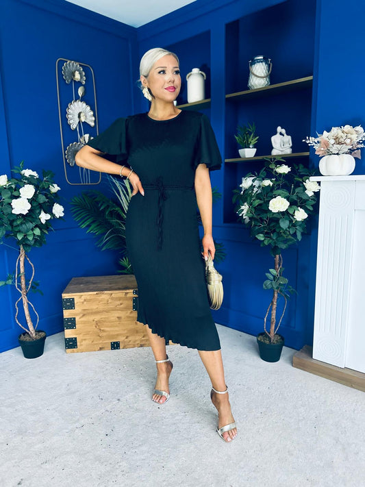 Sadie Plisse Detail Midi Dress Black