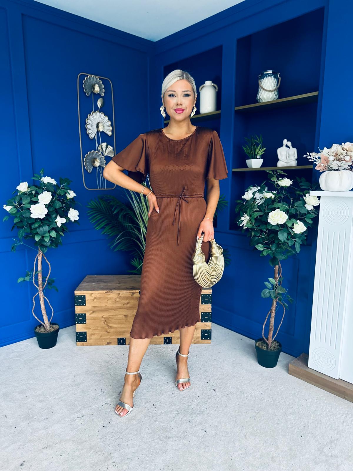 Sadie Plisse Detail Midi Dress Coco