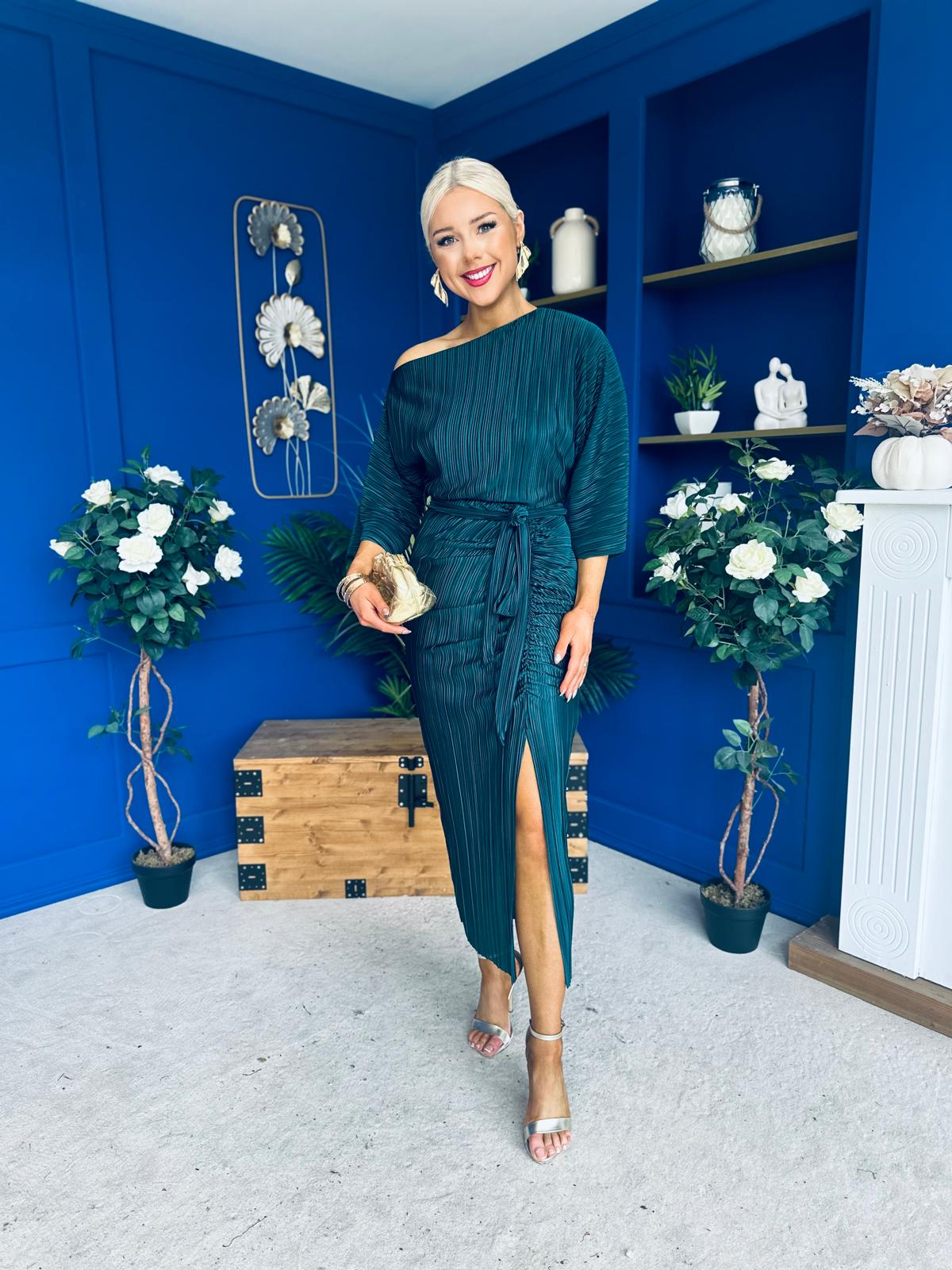 Vendy Off The Shoulder Ruched Detail Midi Dress Forest