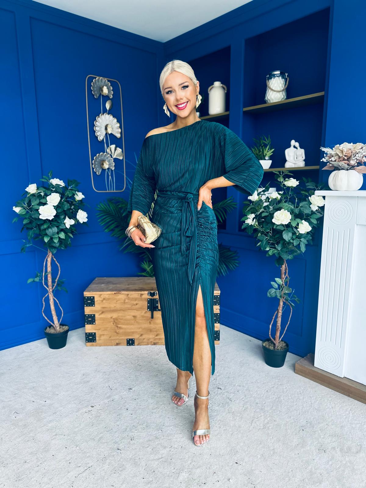 Vendy Off The Shoulder Ruched Detail Midi Dress Forest