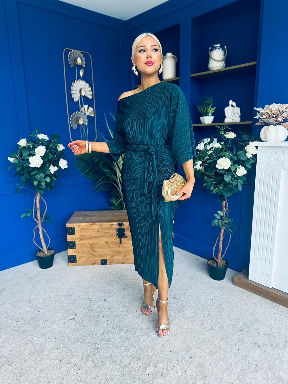 Vendy Off The Shoulder Ruched Detail Midi Dress Forest