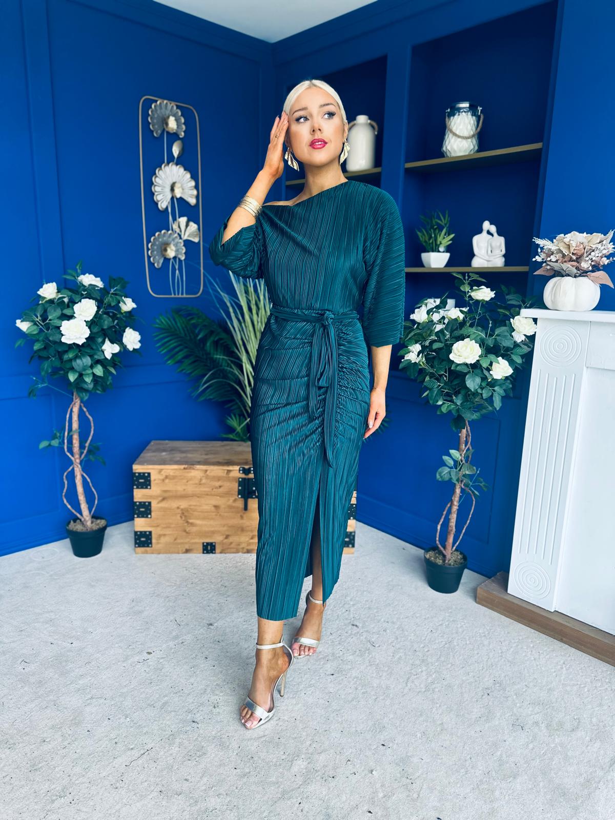 Vendy Off The Shoulder Ruched Detail Midi Dress Forest