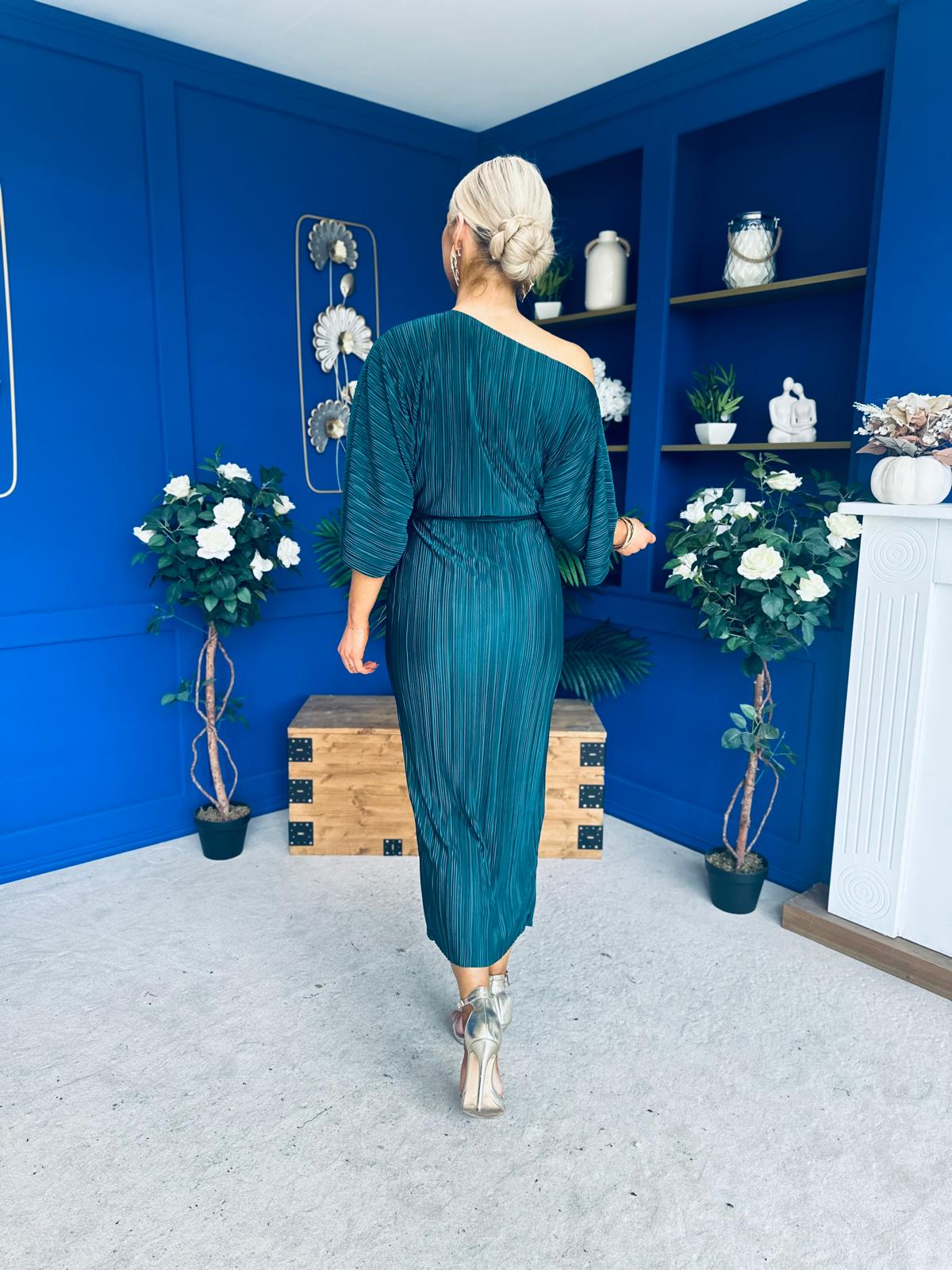 Vendy Off The Shoulder Ruched Detail Midi Dress Forest