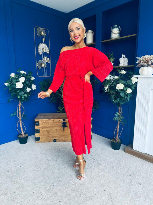 Vendy Off The Shoulder Ruched Detail Midi Dress Red