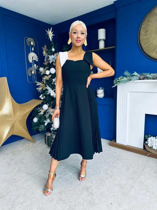 Courtney Detailed Occasion Dress Black