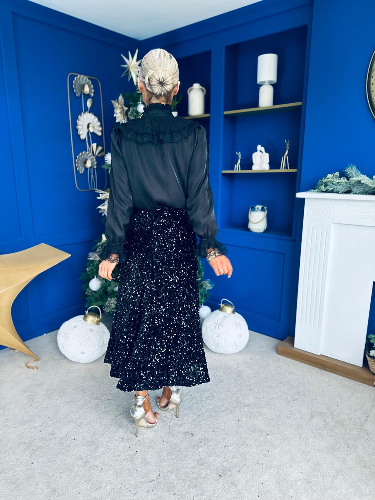 Anna Pearl Embellished Blouse Black