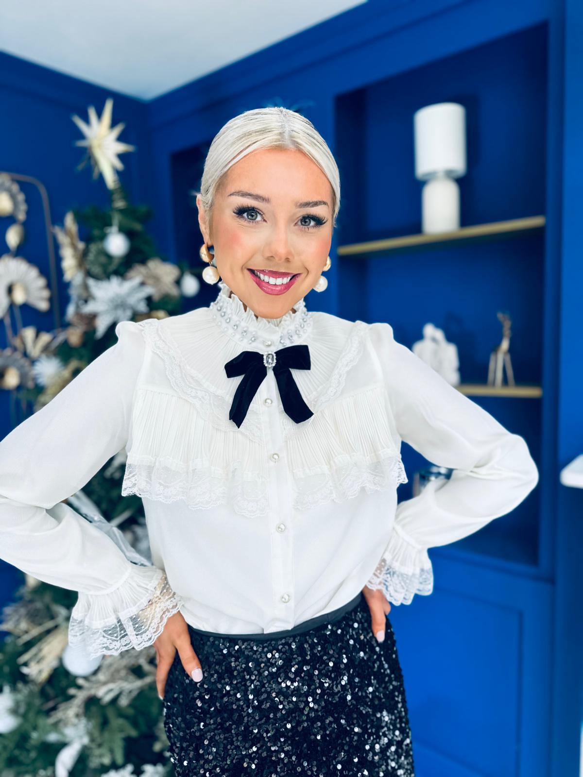 Anna Pearl Embellished Blouse Cream