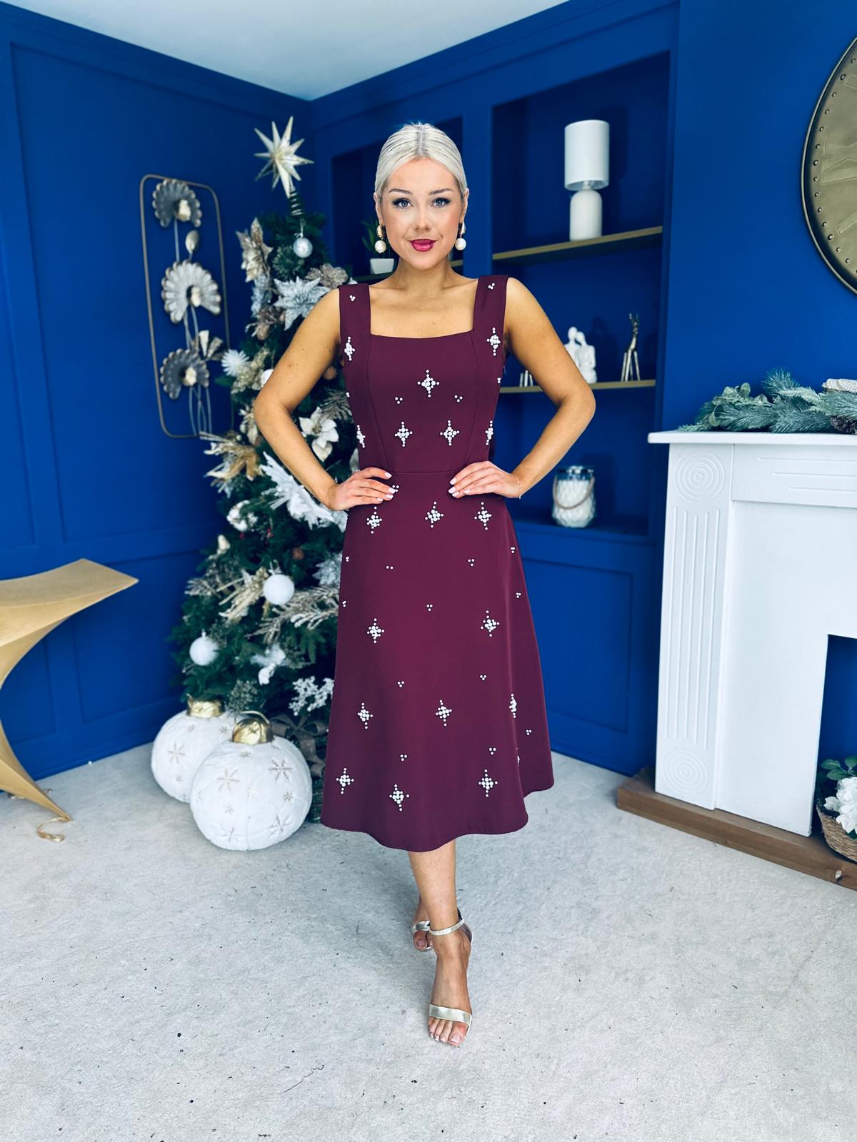 Scarlett Pearl Embellished Occasion Dress Burgundy