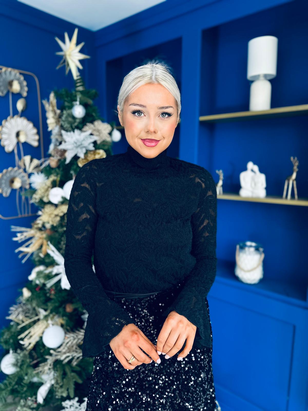 Kyra Burnout Detail Top Black