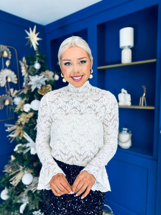 Kyra Burnout Detail Top Cream