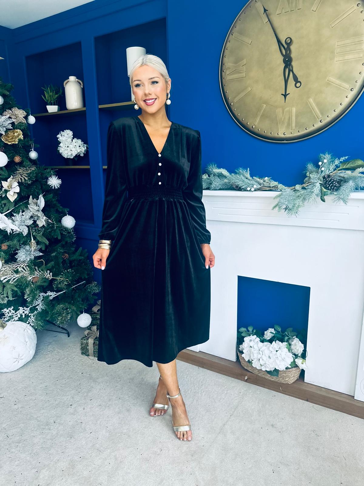 【MURRAL】flake velor dress&Pearl belt Doireann Pearl Button Velvet Midi Dress Black – Canella Lane