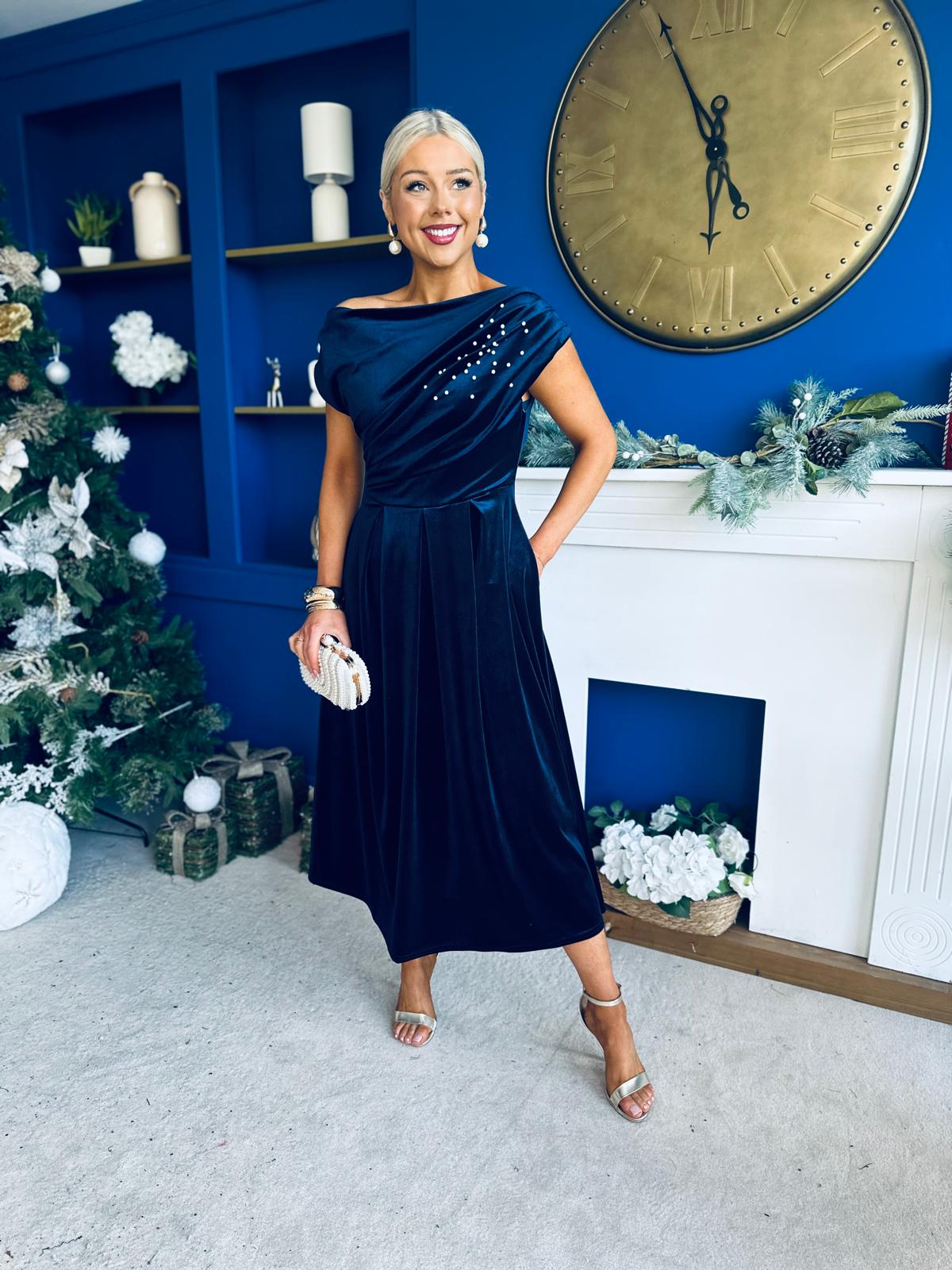 Harriet Pearl Detailed Velvet Midi Dress Navy