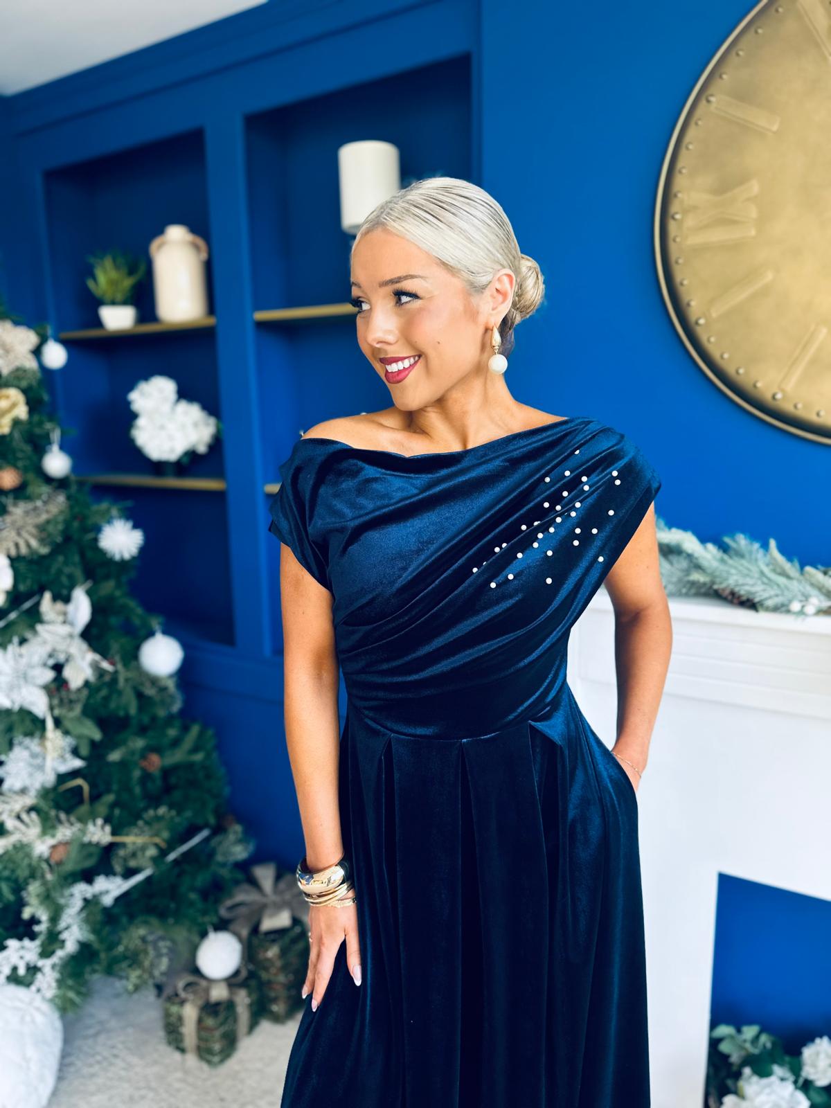 Harriet Pearl Detailed Velvet Midi Dress Navy