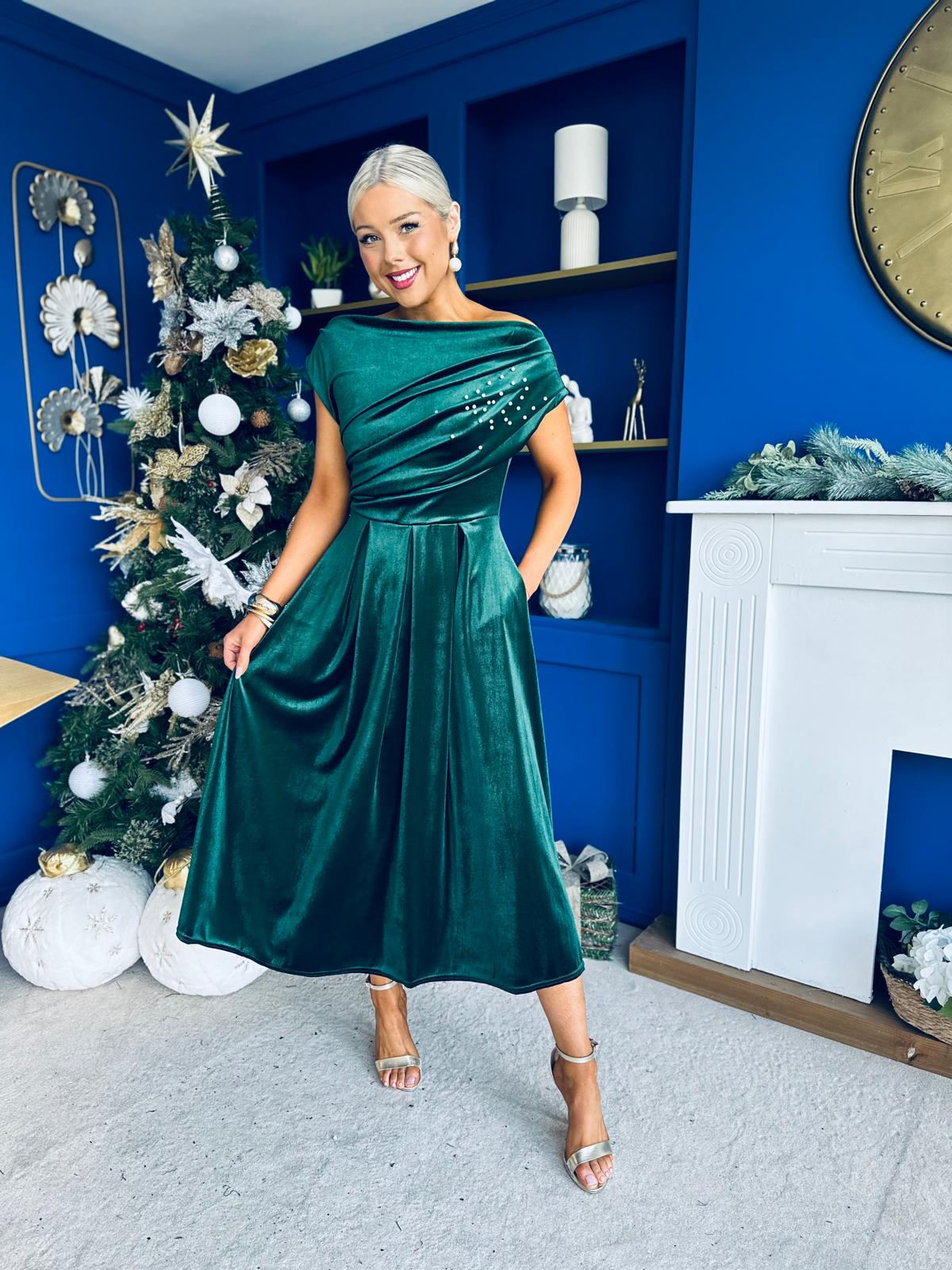 Harriet Pearl Detailed Velvet Midi Dress Forest