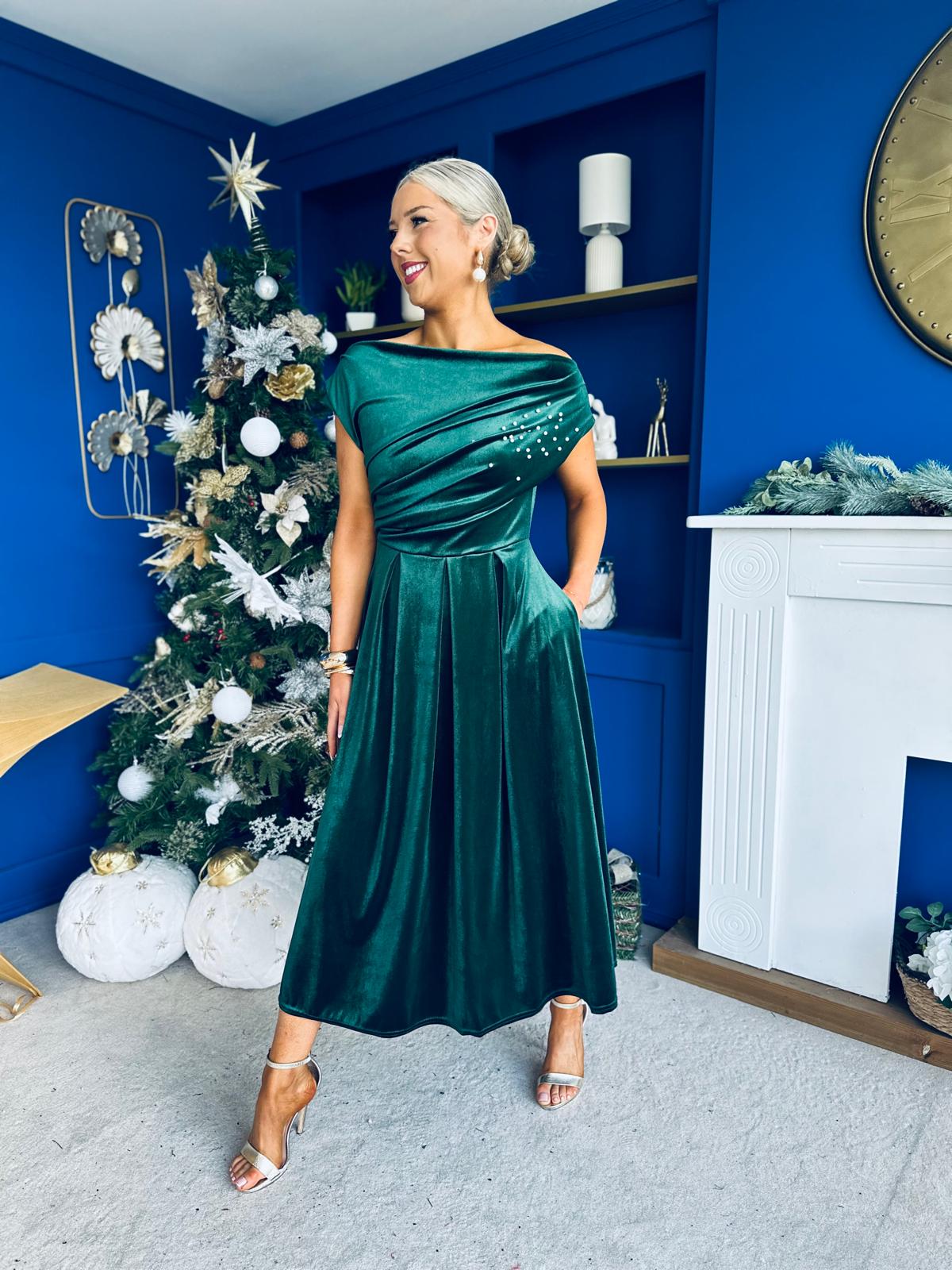 Harriet Pearl Detailed Velvet Midi Dress Forest