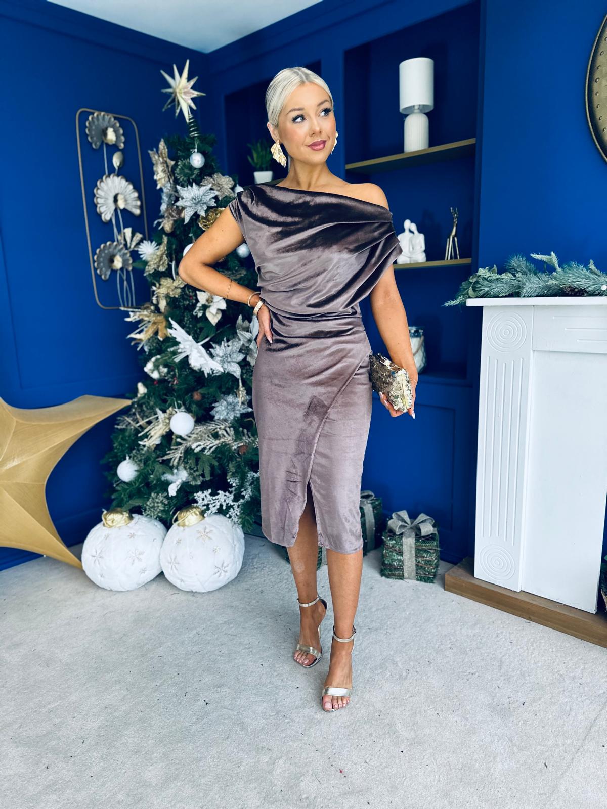 Ariana Asymmetric Midi Dress Velvet Coco