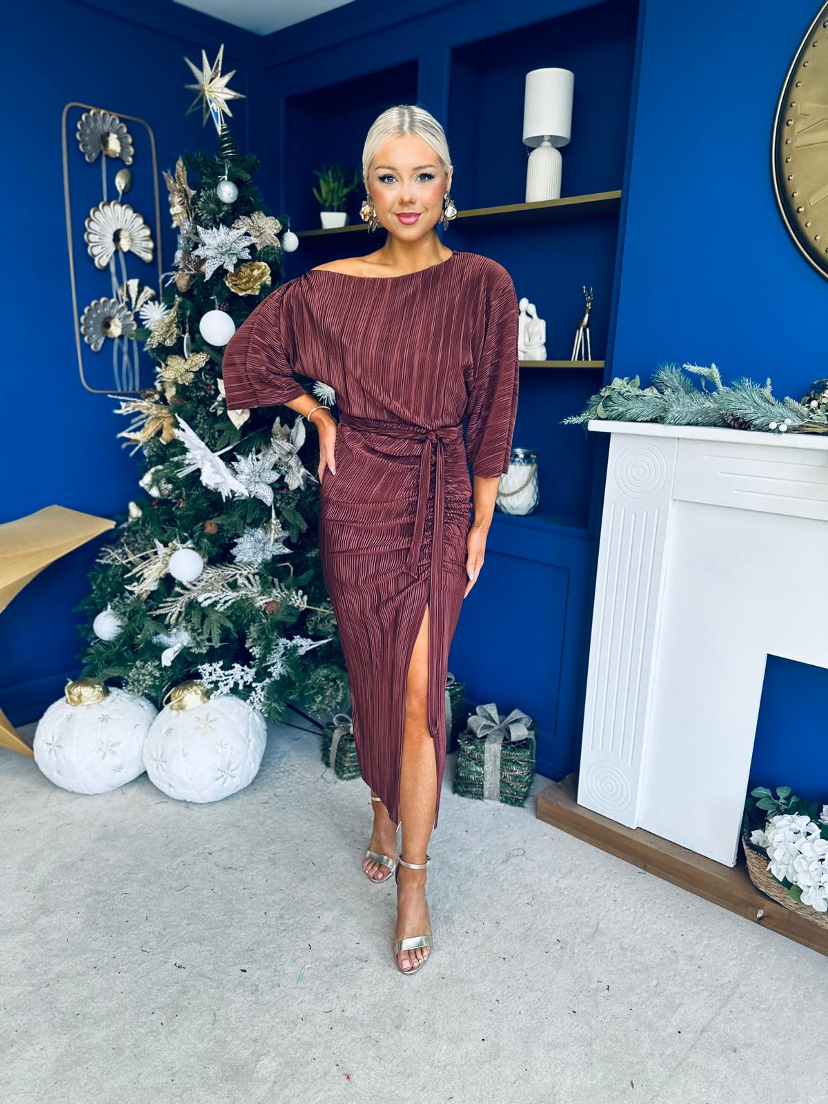 Vendy Off The Shoulder Ruched Detail Midi Dress Coco