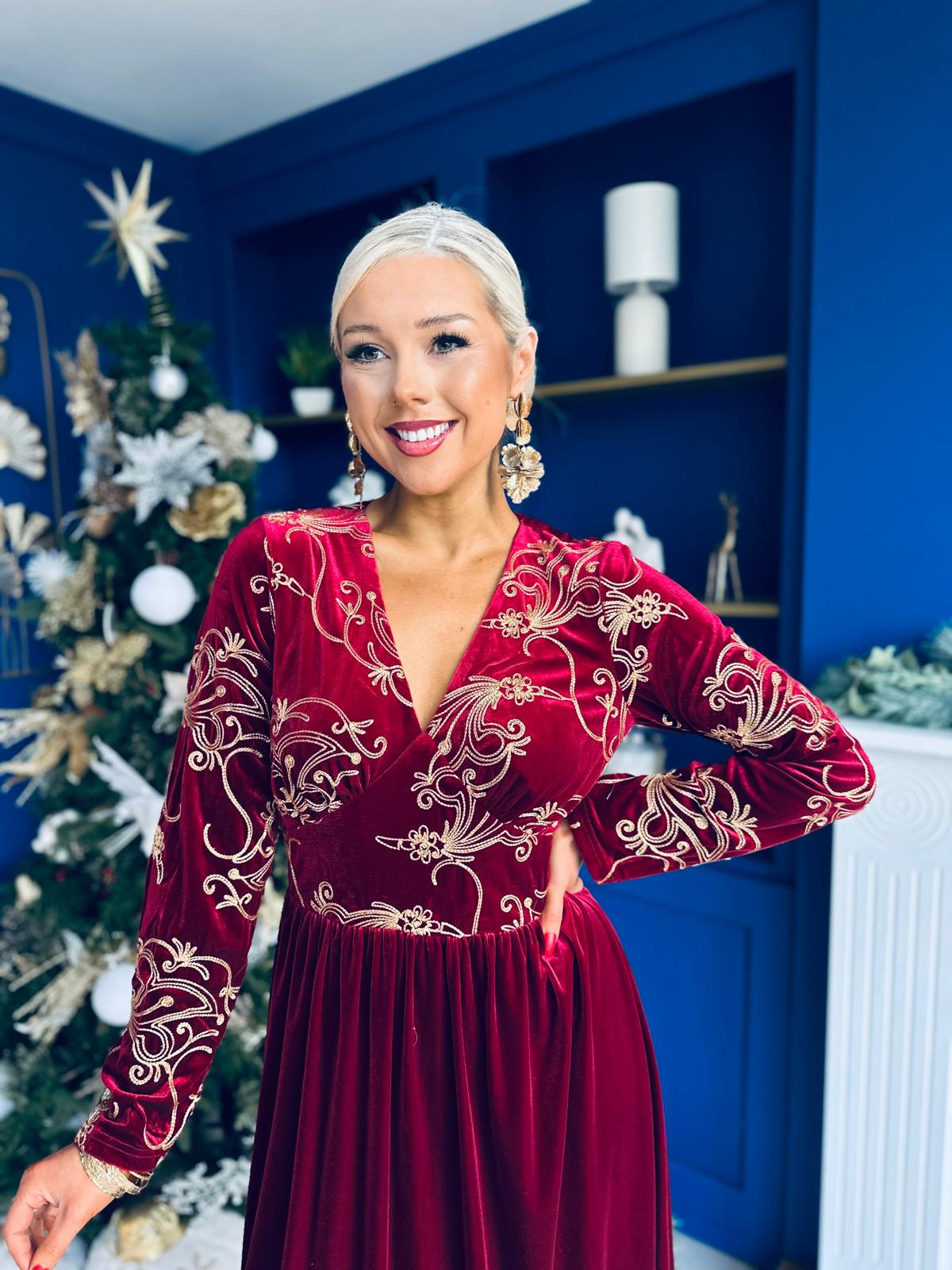 Alice Embroidered Velvet Midi Dress In Wine