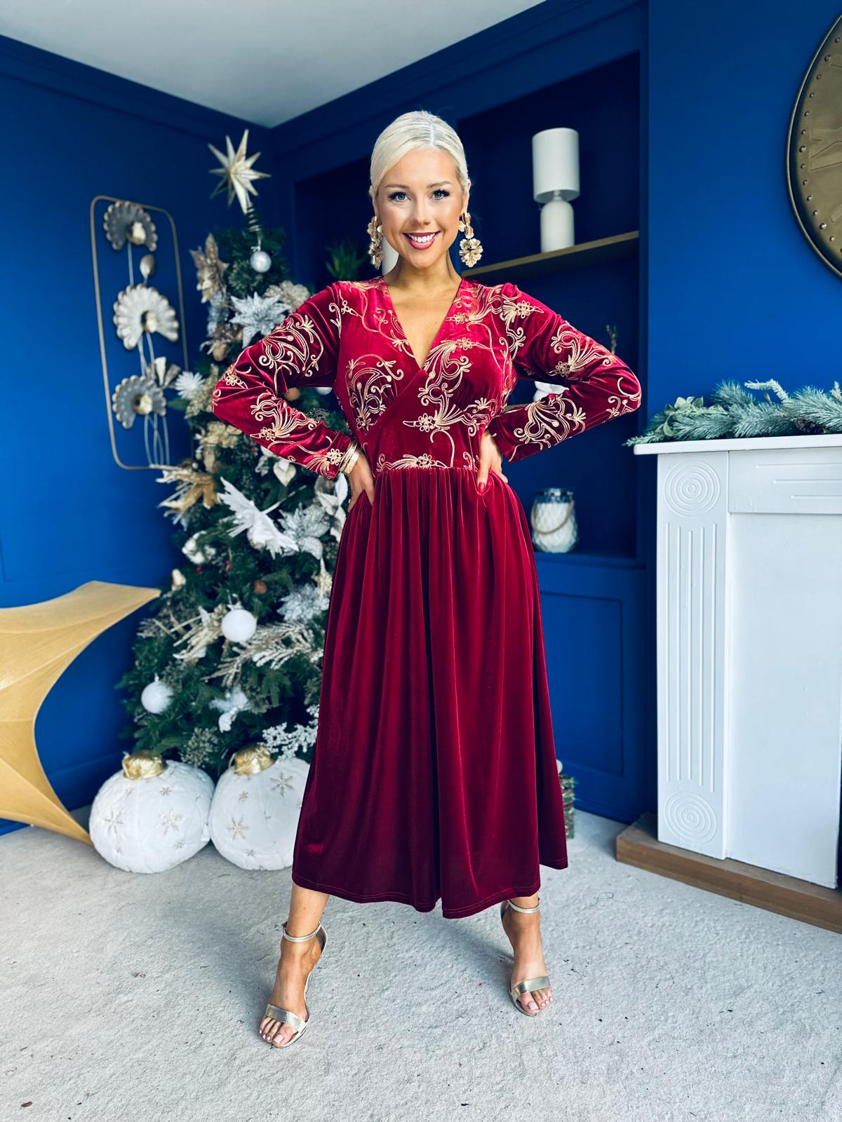 Alice Embroidered Velvet Midi Dress In Wine