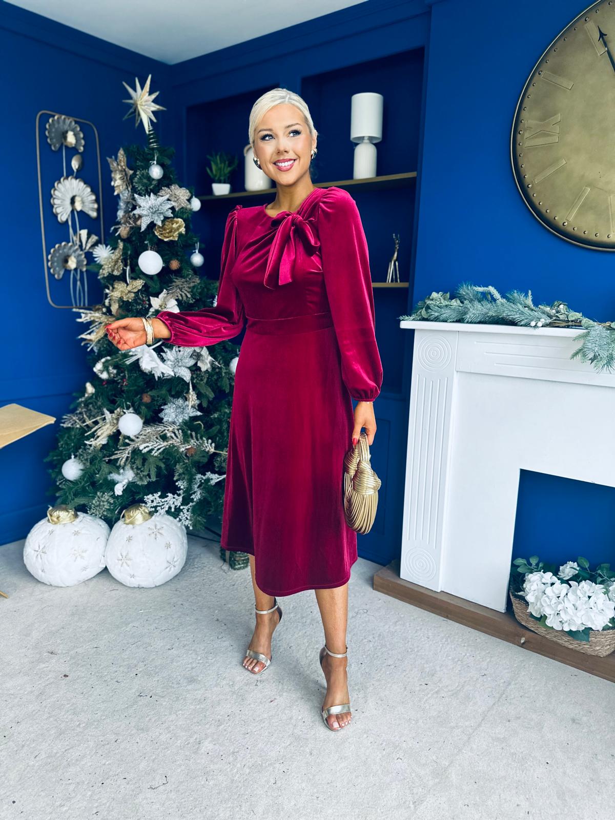 Lauren Detaild Velvet Occasion Dress Wine