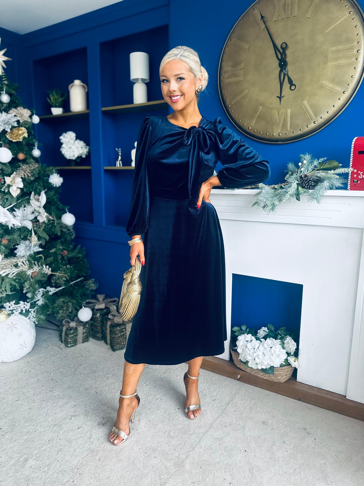 Lauren Detaild Velvet Occasion Dress Navy