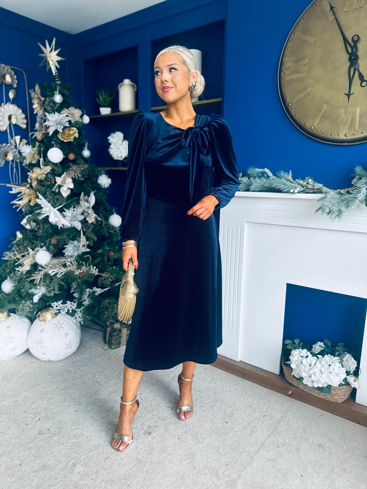 Lauren Detaild Velvet Occasion Dress Navy