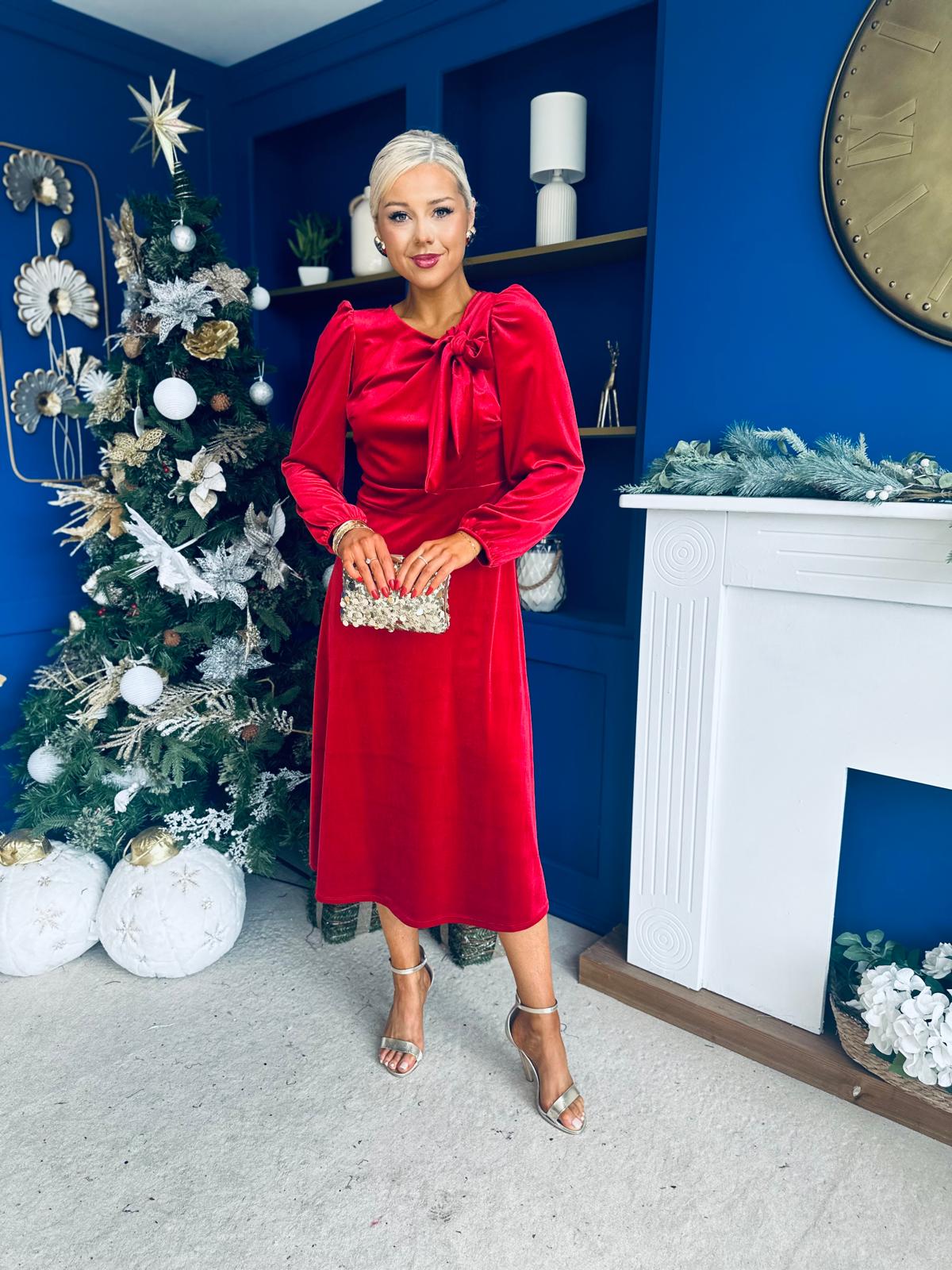 Lauren Detaild Velvet Occasion Dress Red