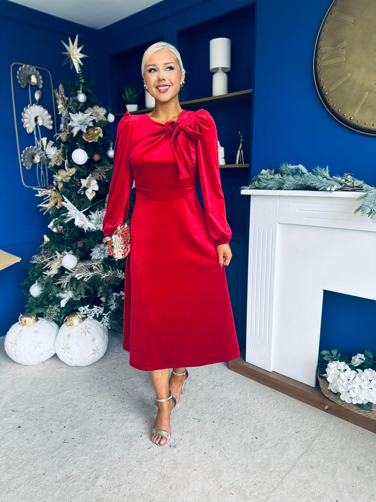 Lauren Detaild Velvet Occasion Dress Red