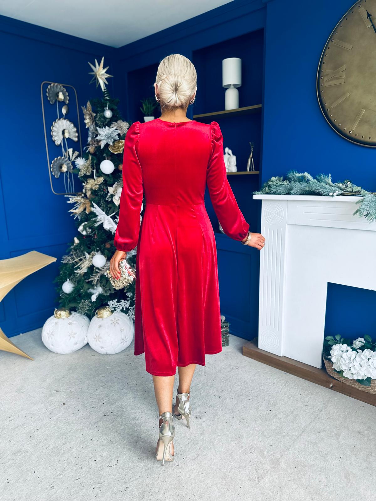 Lauren Detaild Velvet Occasion Dress Red