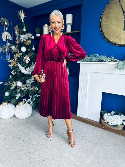 Avril Pleated Velvet Midi Dress Wine