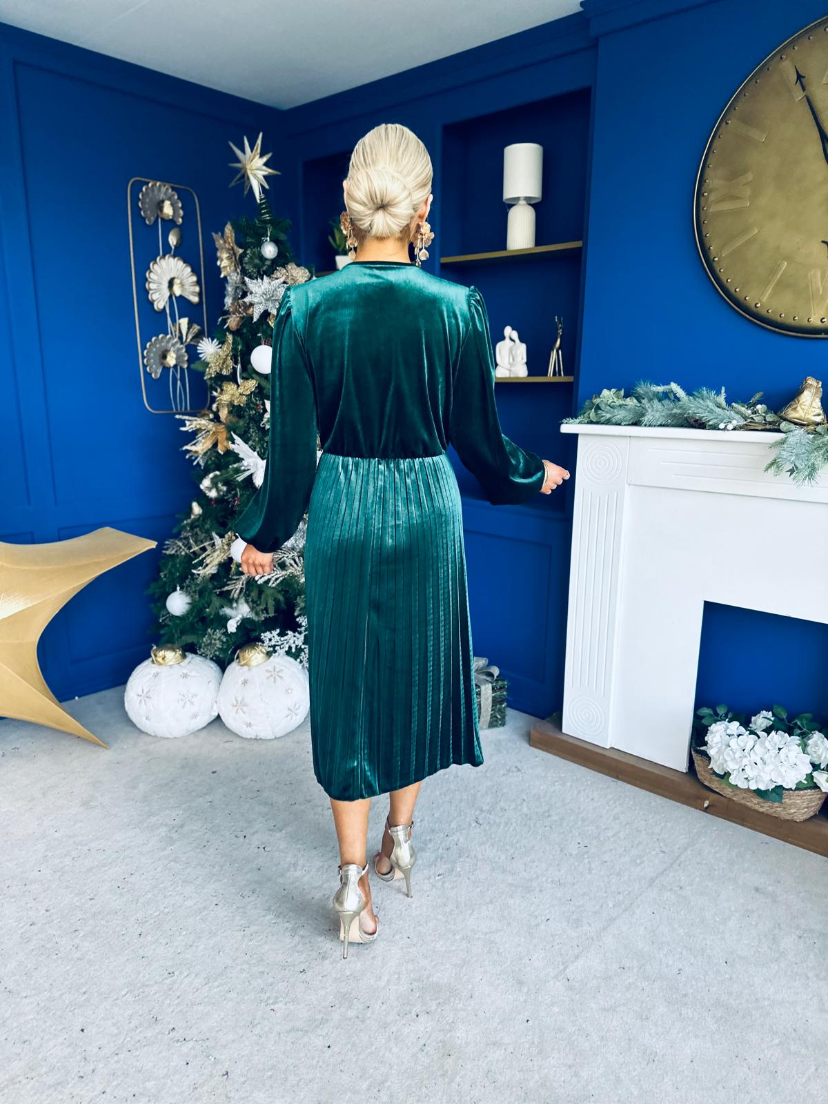 Avril Pleated Velvet Midi Dress Forest