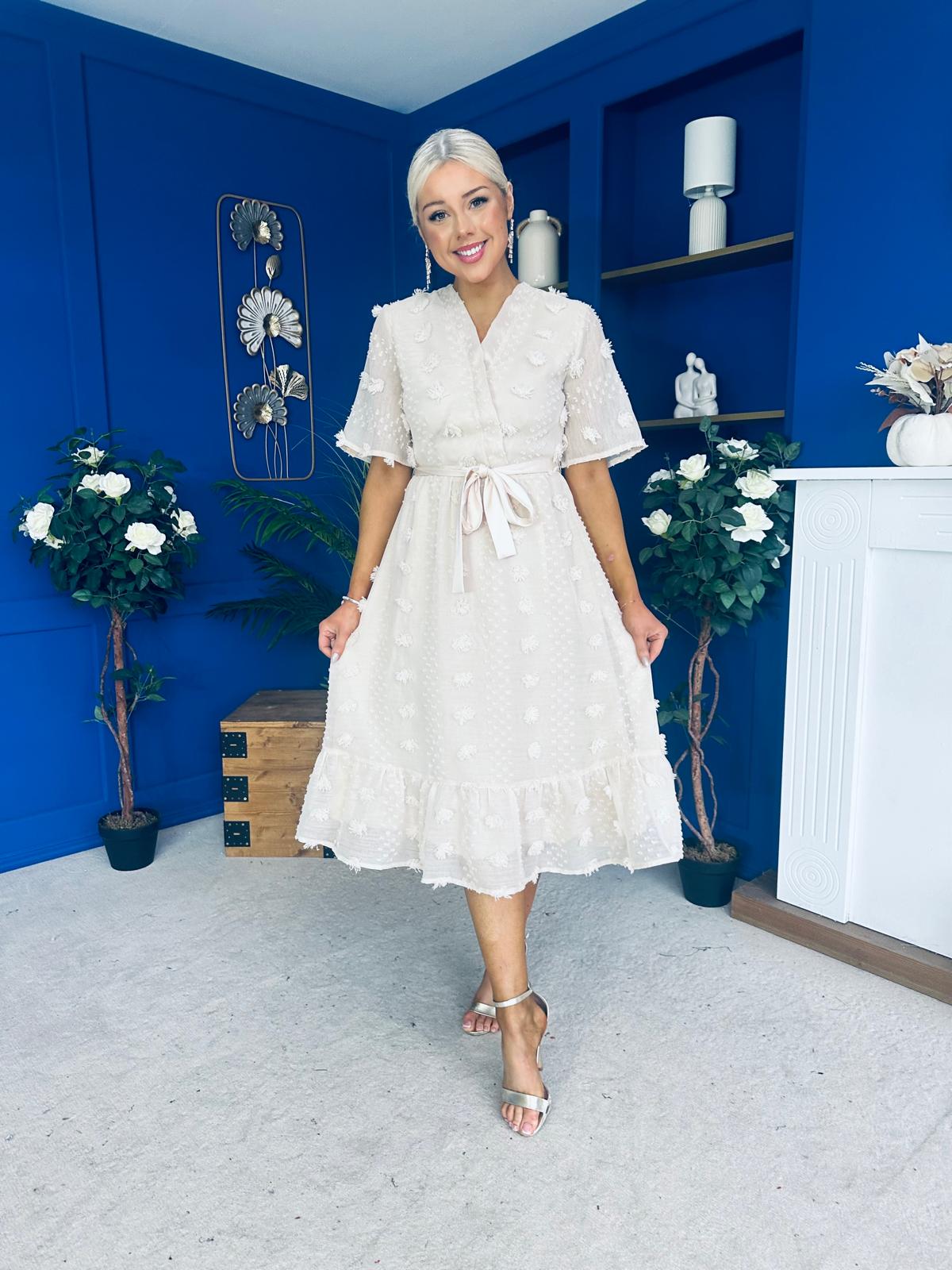Fiadh Detailed Occasion Midi Dress Beige / Ecru