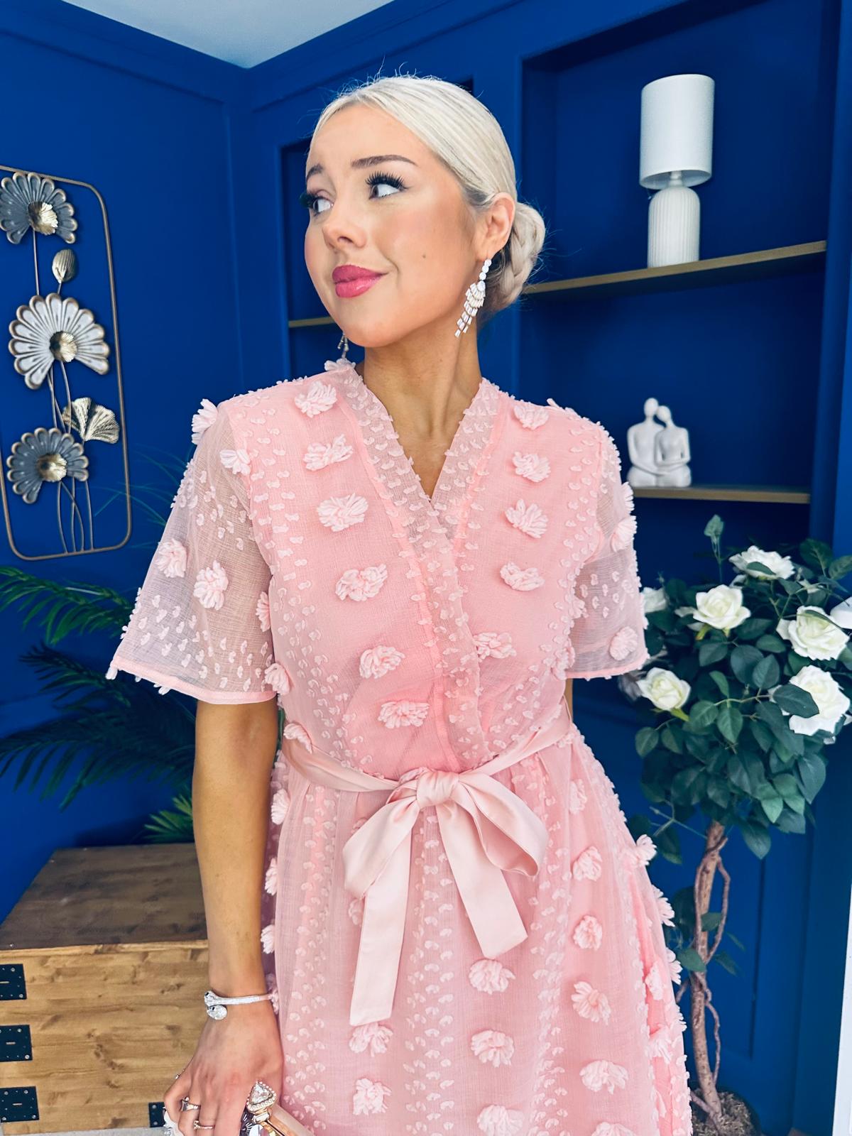 Fiadh Detailed Occasion Midi Dress Peach
