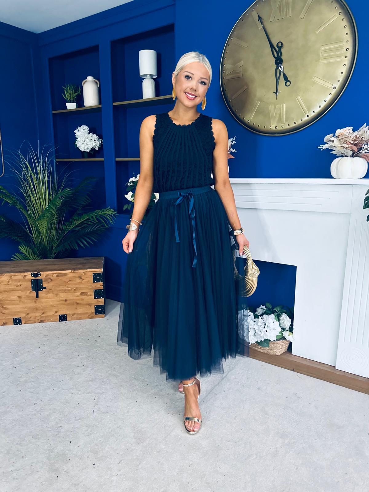 Dallas Detailed Occasion Top Navy