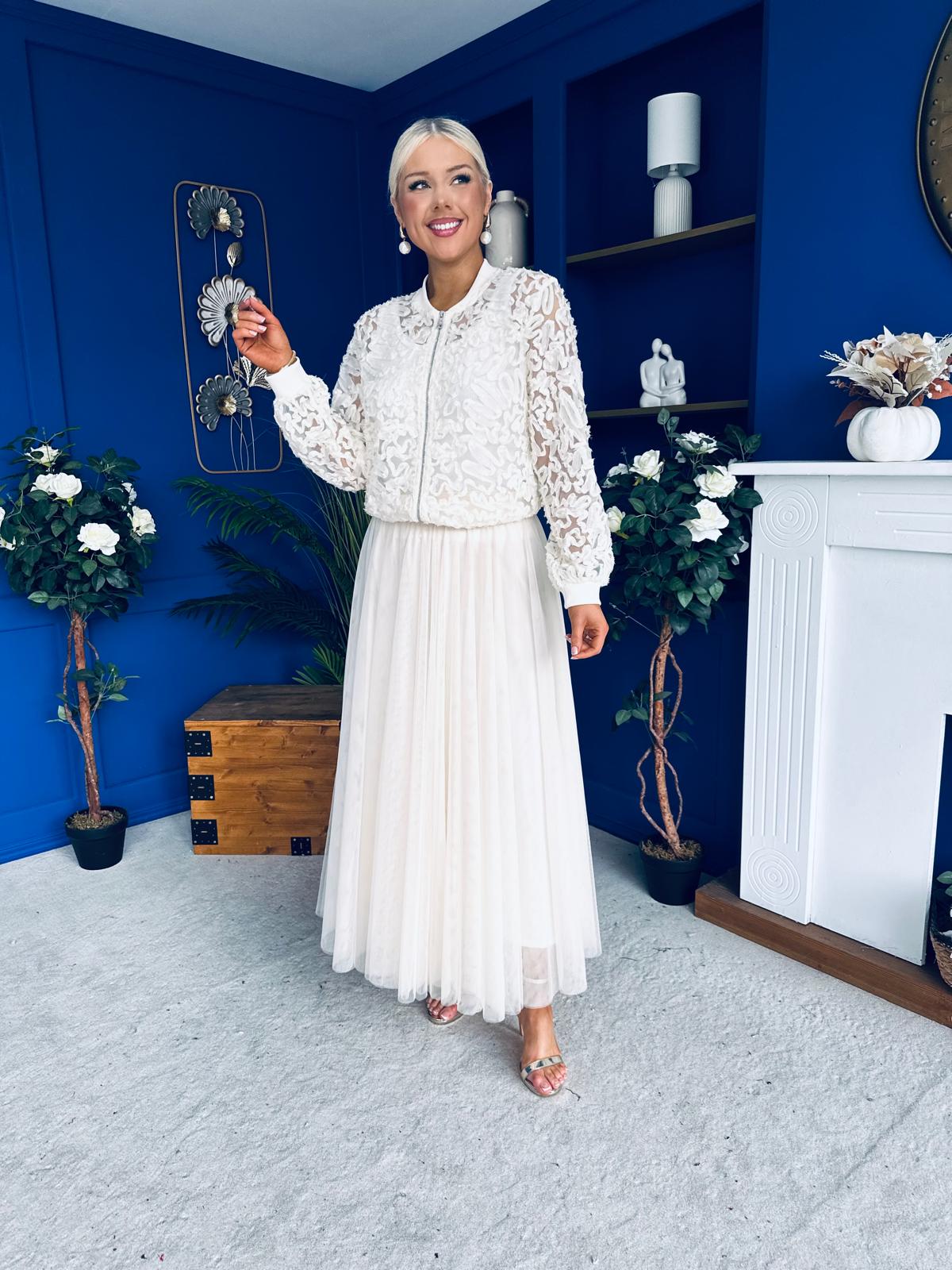 Yasmin Detailed Sheer Jacket Cream