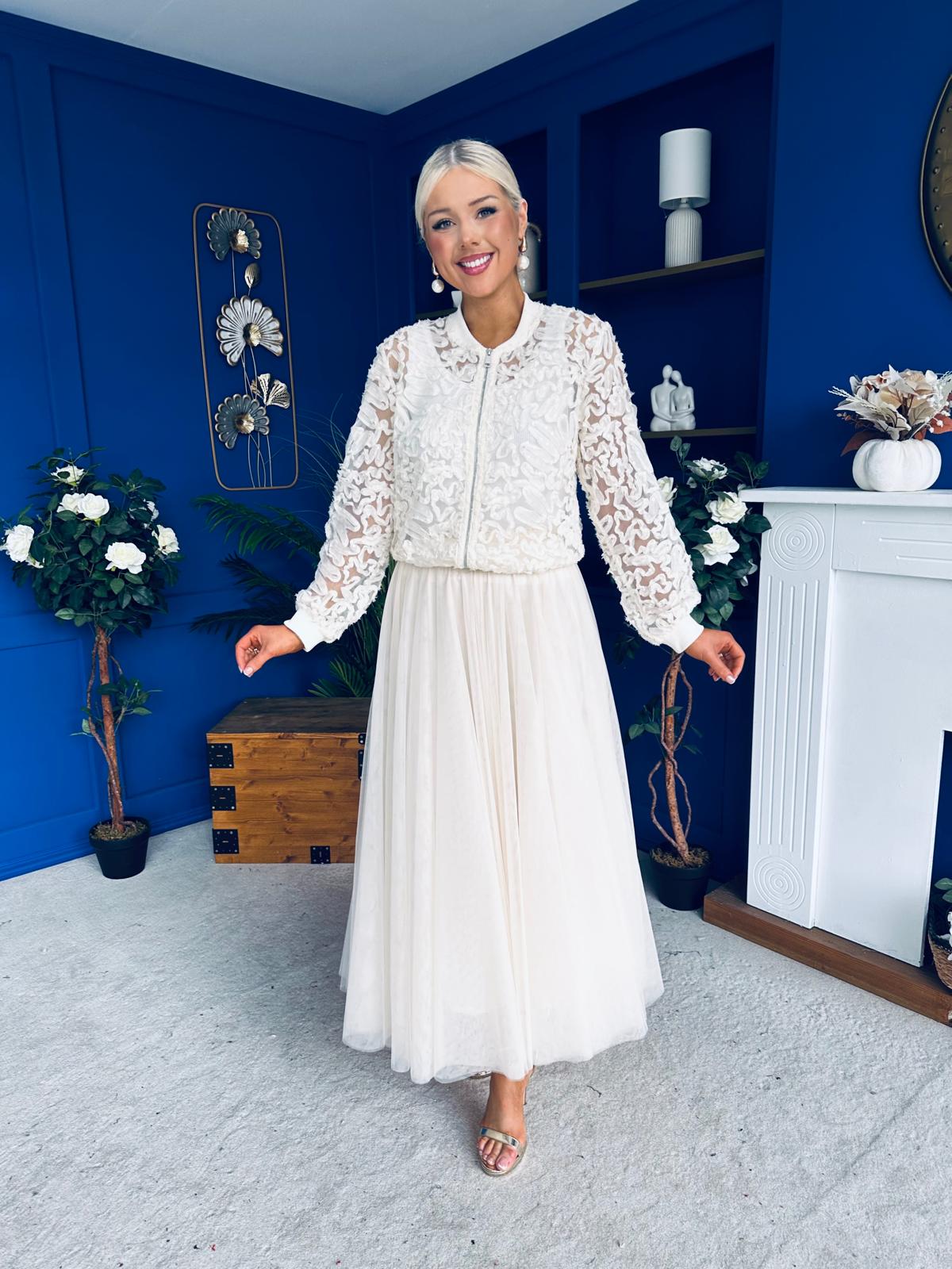 Yasmin Detailed Sheer Jacket Cream