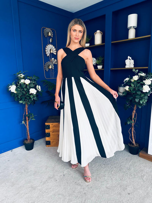 Sinita Detailed Occasion Dress Monochrome