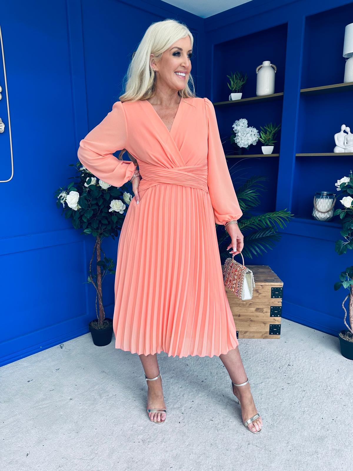 Muireann Twist Detail Midi Dress Peach